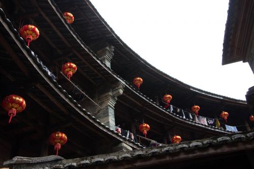 fujian earth building lantern