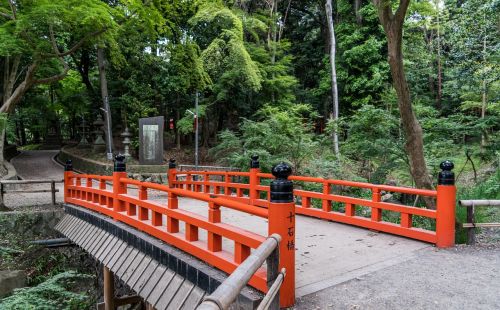 fushimi inari-taisha shrine kyoto japan