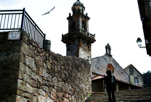 galicia seagulls church