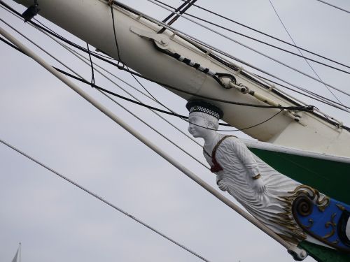 galionsfigur rickmer rickmers ship