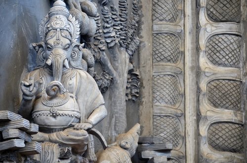 ganesha  hinduism  messenger of gods