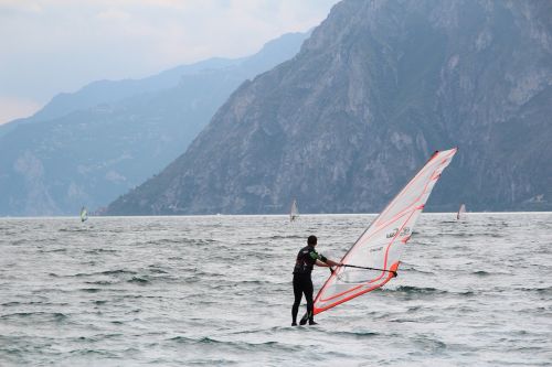 garda surfer surf