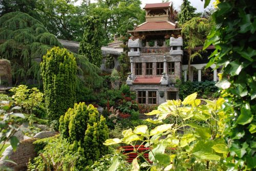 garden fantasy oriental