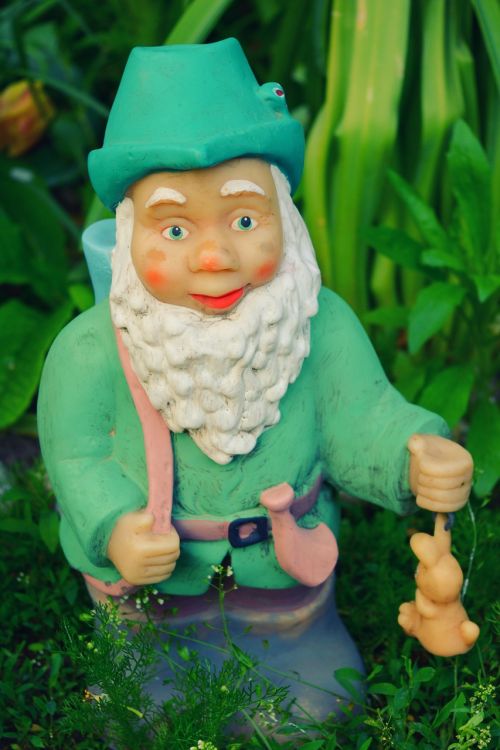 garden gnome dwarf