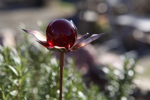 garden jewellery ball