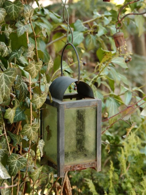 garden lamp lantern