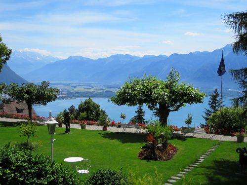 garden lake geneva switzerland