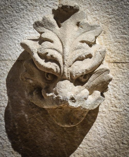 gargoyle stone face