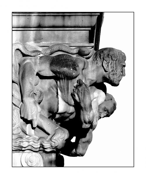 gargoyle statue figure