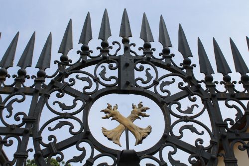 gate entrance wrought iron