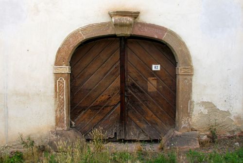 gate old old house