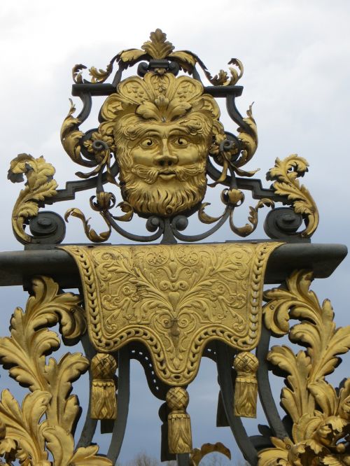 gate gargoyle garden