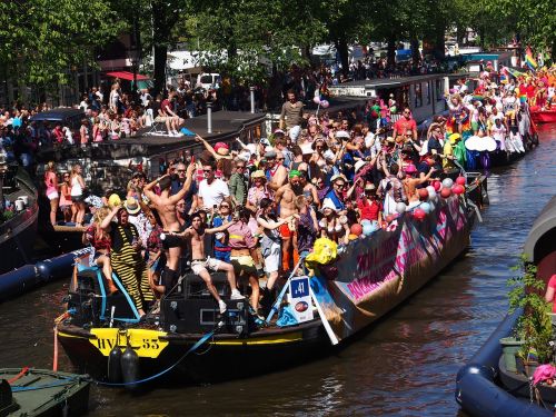 gay pride amsterdam boat