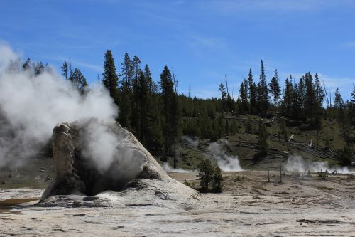 geothermal yellowstone geology