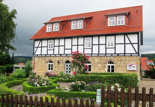 german tudor red roof