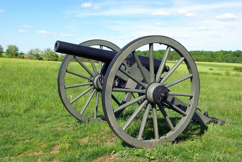 gettysburg cannon  cannon  artillery