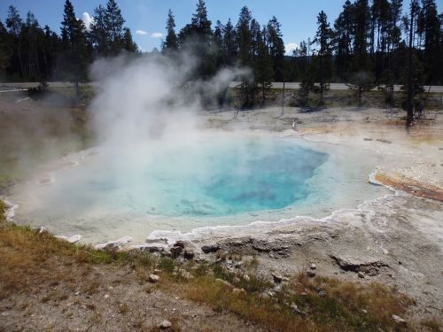 geyser yellow steam