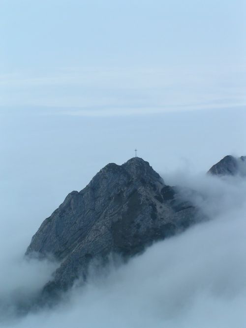 giewont the fog top