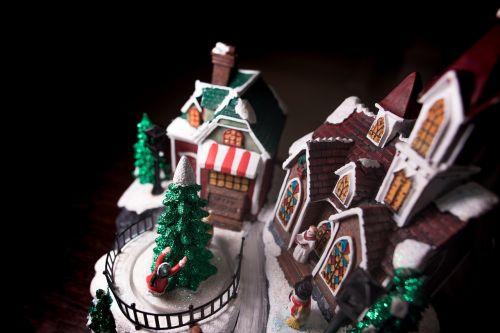 gingerbread house toy