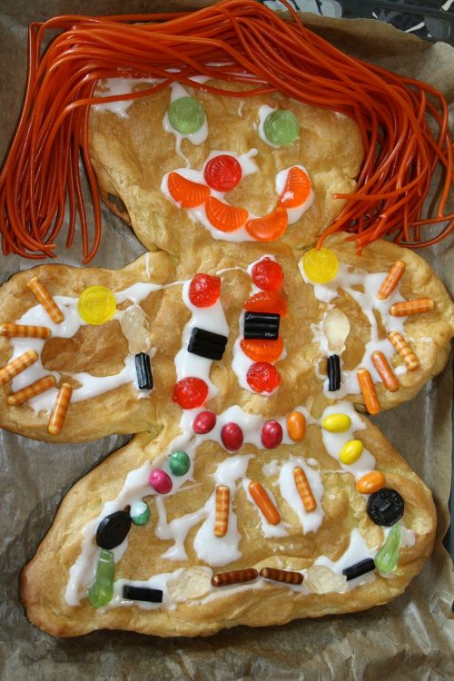 gingerbread man vandbakkelsel cake