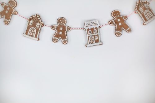 gingerbread men houses background