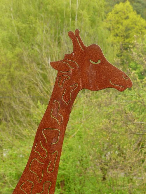 giraffe animal metal