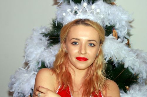 girl christmas tree wreath