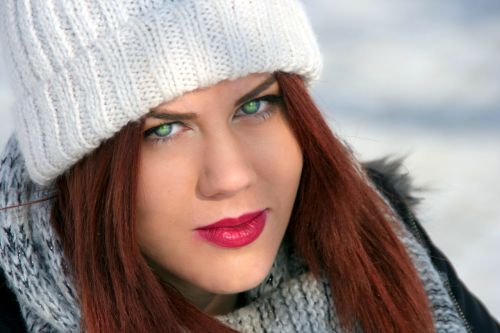 girl green eyes red hair