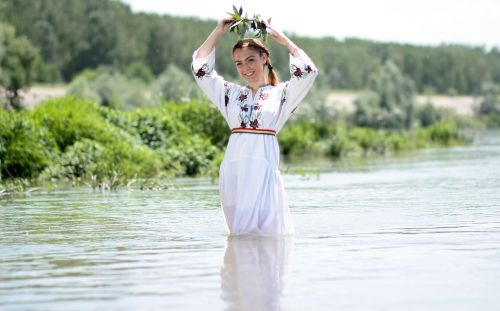 girl peasant woman tradition