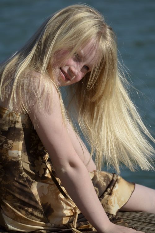 girl blond nature