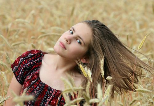girl field wheat