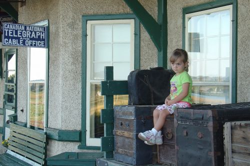 girl train station