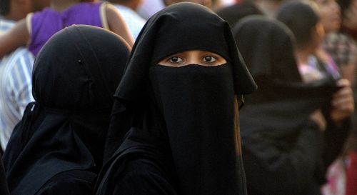 girl muslim dress