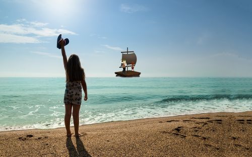 girl beach raft