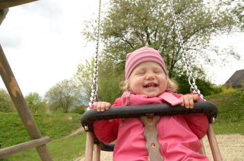 girl swing park