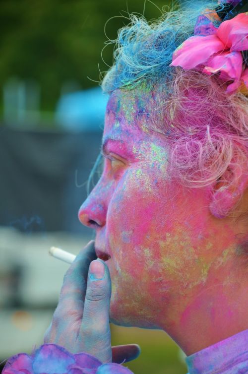 girl colorful smoking