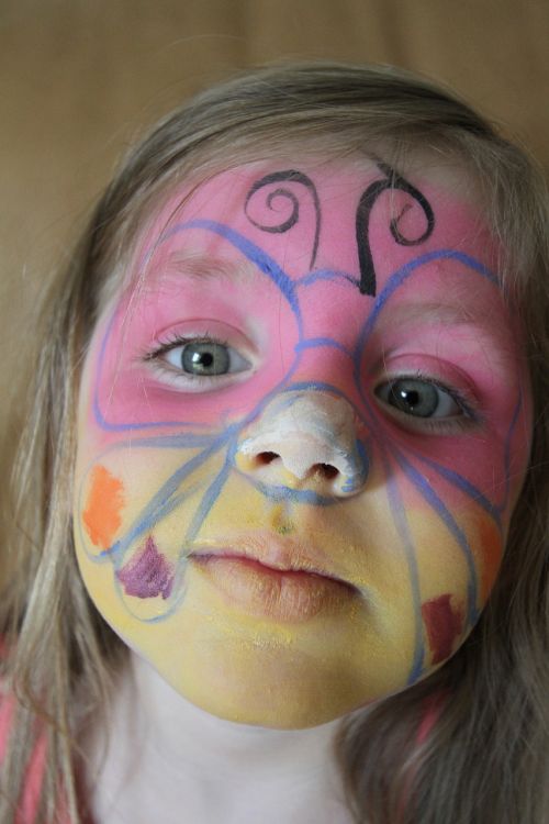 girl face paint
