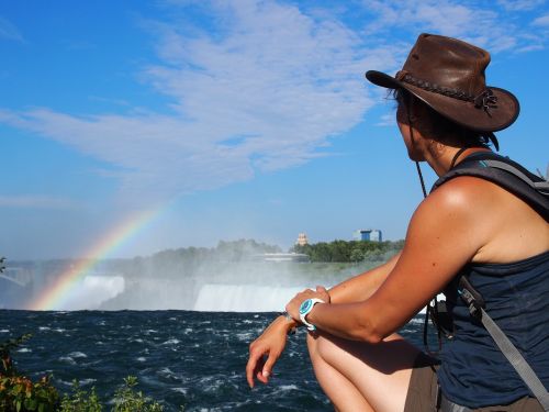 girl woman niagra falls