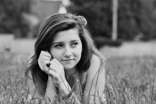 girl portrait black and white