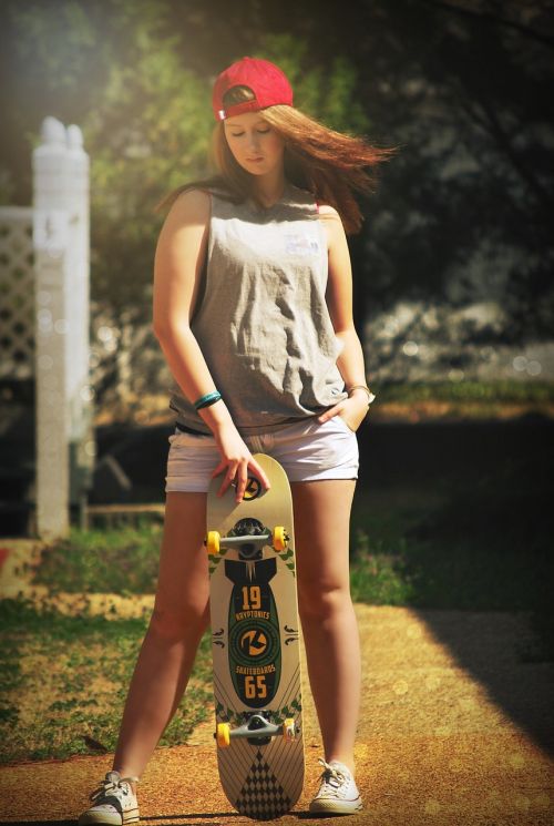 girl skateboard young