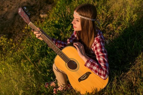 girl guitar summer