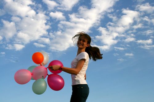 girl balloons bounce