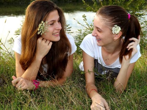 girls friendship smile