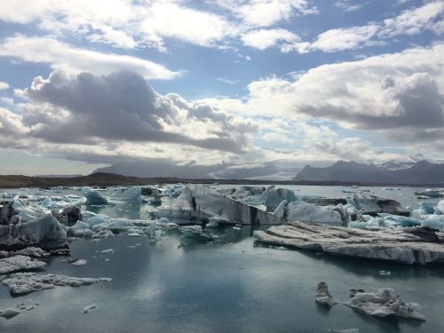 glacier lagoon iceland icebergs