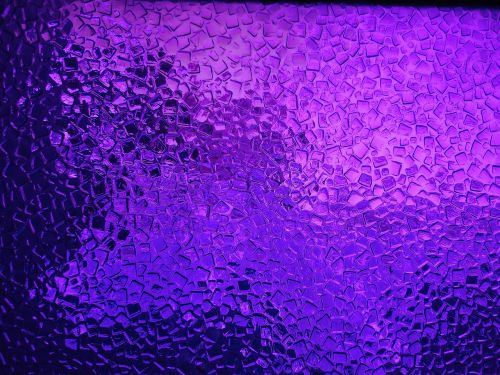 glass color violet