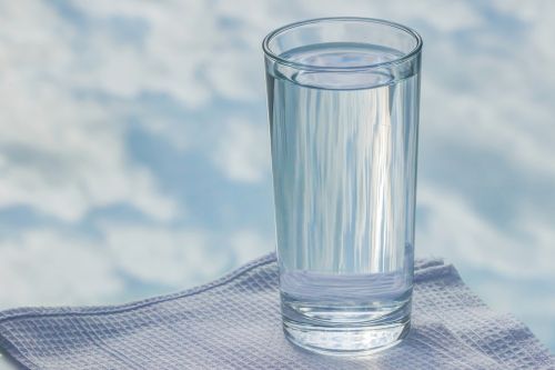 glass water napkin