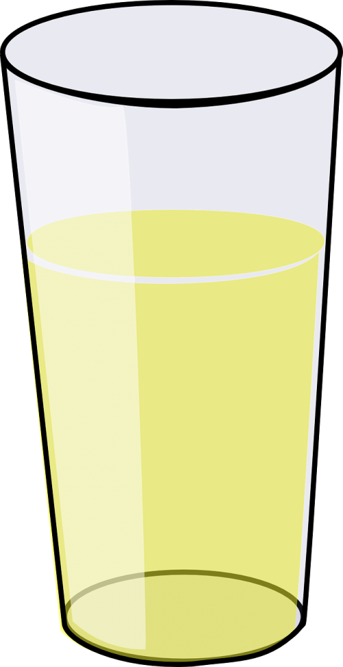 glass apple juice cider