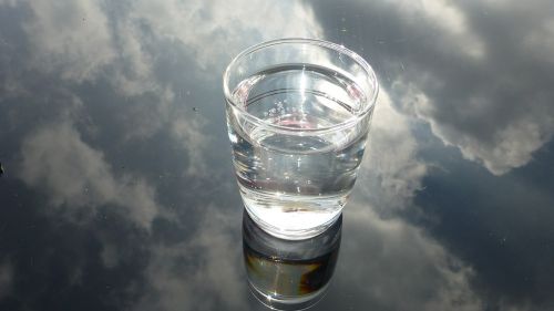 glass water sky