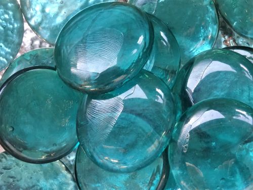 glass beads glass blue