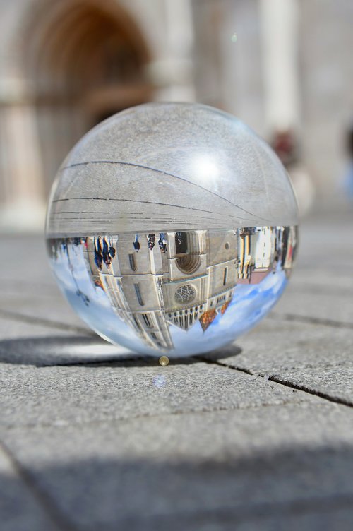 glass globe  fotógömb  buda castle